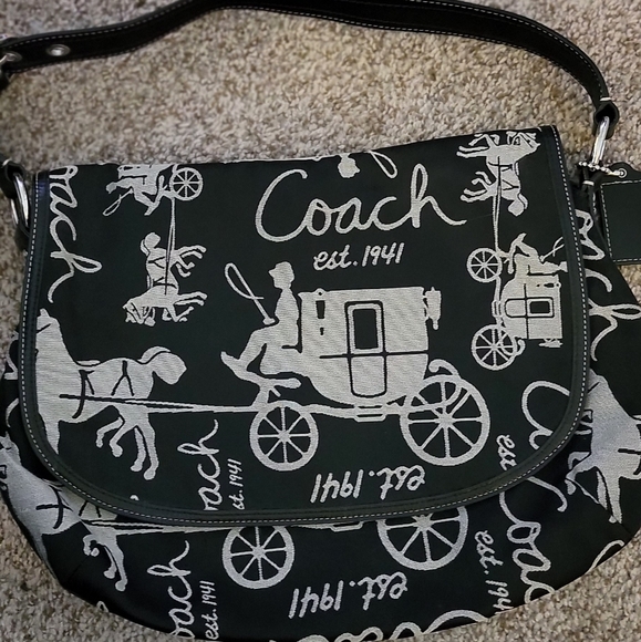 Bag - Picture 1 of 2